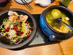 -云海肴·汽锅鸡·云南菜(天山百盛优客店)