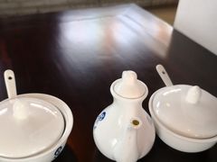 -汪一挑馄饨(老街店)