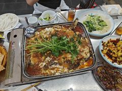 -邹胖哥好好吃餐馆(荔波美食街店)