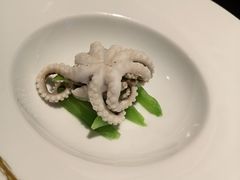 -新荣记(BFC外滩金融中心店)