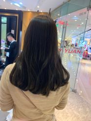 -苑苑发型设计