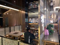 大堂-捞王锅物料理(上海世茂广场店)