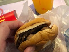 -麦当劳(静安寺店)