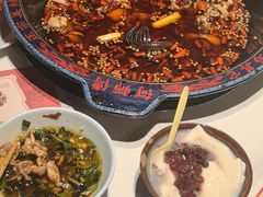 -何师傅美蛙鱼头(汉街店)