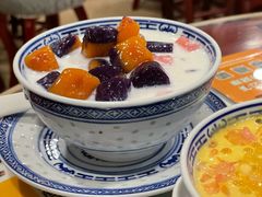 招牌手工芋圆-广信牛奶甜品世家(万象城店)