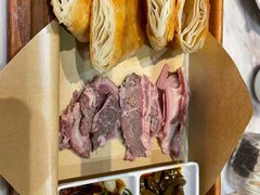 驴肉火烧-掌柜的店·河南菜(新天地店)