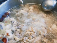 -一席地·本地鸡窝·杭帮鸡火锅(萧山银隆百货店)