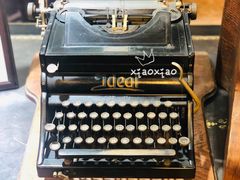 -陆汉斌打字机博物馆