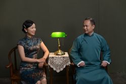点击看大图 -城南旧影 旗袍全家福摄影写真体验馆