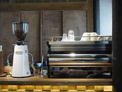 -Metal hands·铁手咖啡