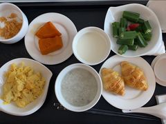 -优护佳月嫂育儿嫂中心(静安店)