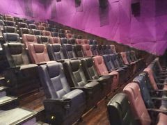 -英皇UA电影城(虹桥天地店)
