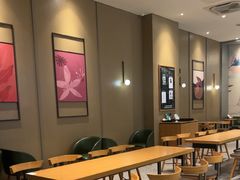 -星巴克(长沙友阿奥特莱斯店)