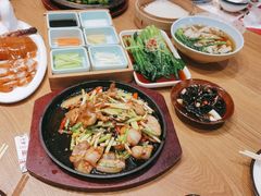 -北京烤鸭爱上川菜(中山路店)