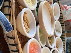 -包整·丝娃娃(一览甲秀楼风景店)