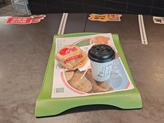 -麦当劳(北苑秋实路店)