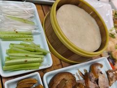 -六和聚传统烤鸭.天津菜(和平店)