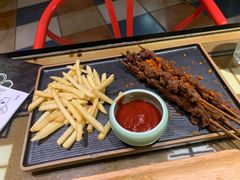 -粤港湾砂锅粥·宵夜(宝龙店)