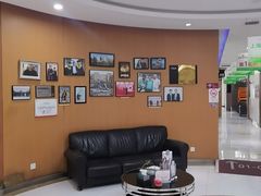 -雅悦齿科(顾村公园店)