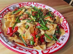 -崔少野猫耳朵老碗面(宫园中央店)