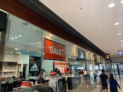 -Adidas(东荟城店)