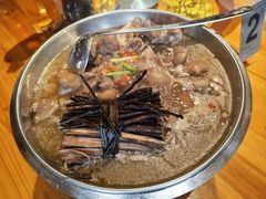 -头上红煨盐鸡·非遗院子餐厅
