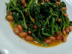 -小柒家第一锹东北菜(城关店)