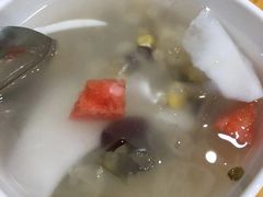 -文昌邓记清补凉(西沙路店)