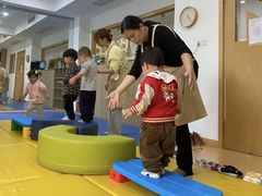 -蒙蒙狮蒙台梭利儿童之家