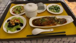 -月之旅·尊 高端月子会所(科馨别墅一店)