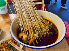 -拈签一笑黄牛肉辣卤串串
