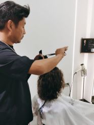 -Z.X HAIR SALON张新美业