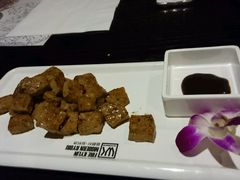 -HIHE Bistro·Oyster Bar(华熙live店)