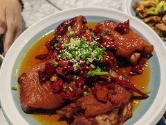 张家沱香辣蹄-懒人盐府人家(航天桥店)