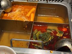 -海底捞火锅(长宁路龙之梦店)