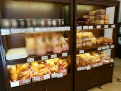 -红宝石·鲜奶小方·海派西点房(南丹店)