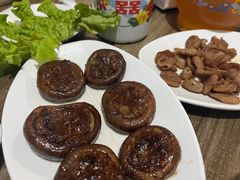 -炙热童年·老北京炙子烤肉(南锣鼓巷店)