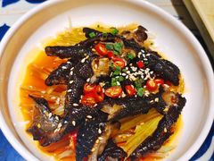 鲜椒乌鸡爪-绿茶餐厅(王府井永宁门店)