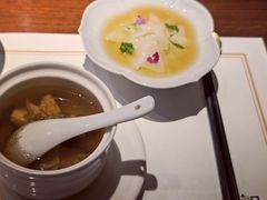 泉水菌菇鸡汤-觀芷隐轩