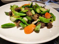芥兰爆炒牛籽粒-达叔香味海鲜(海棠68环球美食街店)