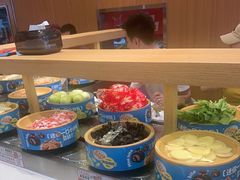-龍歌自助小火锅(市南金茂湾店)