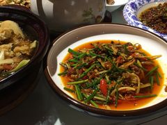 -铜锣湾·有麝自然香(渝北财富中心店)