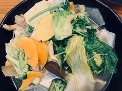 -万记麻辣烫国展总店