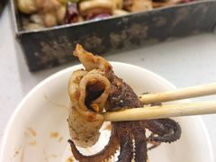 -老东镇啤酒屋海鲜加工·蒸汽海鲜·海鲜烧烤(台东店)