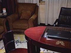 -美丽豪酒店(西安钟鼓楼回民街店)