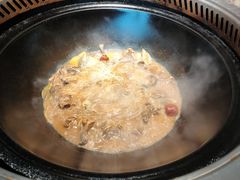 -锅老头海鲜铁锅炖