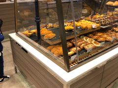 面包甜点陈列柜-PARIS BAGUETTE巴黎贝甜(周浦万达店)