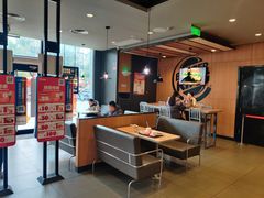 -汉堡王(金鹰天地广场店)