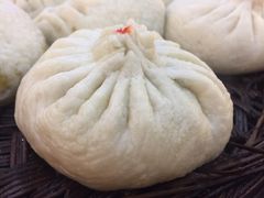 鲜虾仁肉包子-张包铺(道外店)