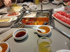 -海底捞火锅(新松江路店)